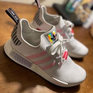 Adidas NMD R1 womens size 9